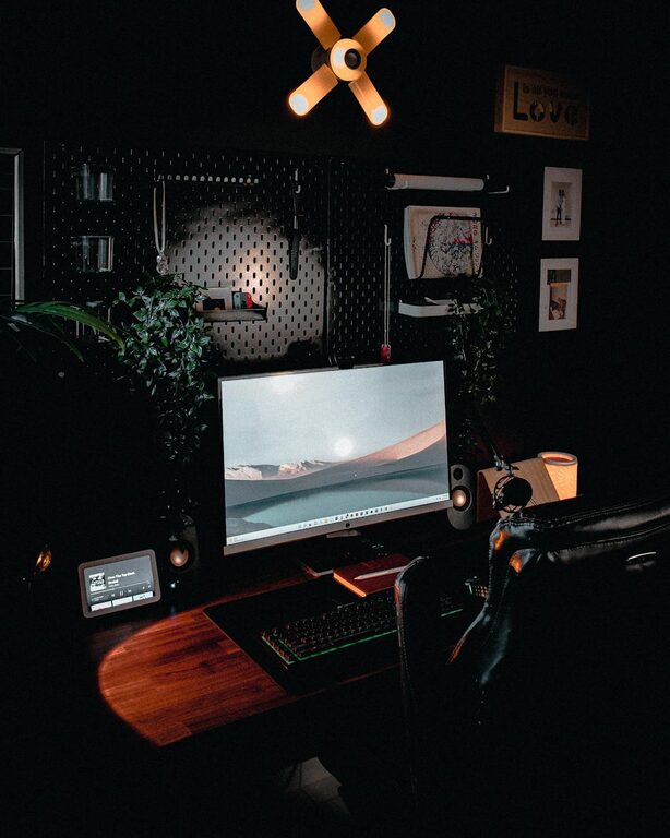 Tips for Creating a Cozy and Functional Home Office Space